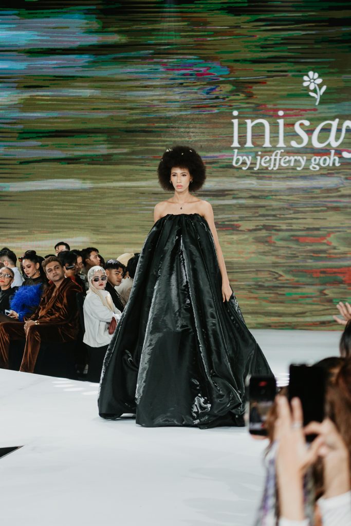 Inisaya by Jeffery Goh